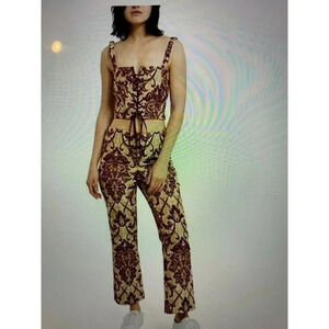 Callipygian Women's 10619 Jacquard Burgandy & Gold Flare Crop Pants Size 2